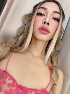 arriane_pleasure Public Pic 2