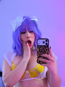 Amara_melodi Sweet like candy, dangerous like temptation 💕🍬 Foto 4