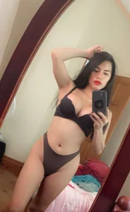 BrendaMore sexy one Pic 2