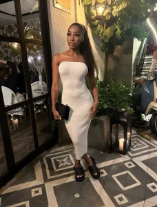 Angelesmith1 Young and beautiful 🎀✨ Foto