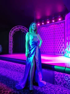 Liza__Evans Nice to meet ya! Pic 4