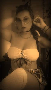 Britanny_x_Oliver Public টি ছবি