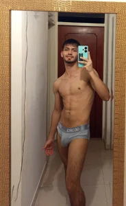 HarryFosster Hot Body! Kuva