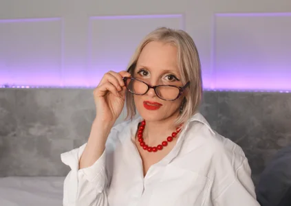 Queen_Anna_Public Bild