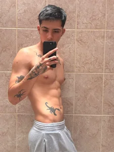 mike_friends Public  7টি ছবি