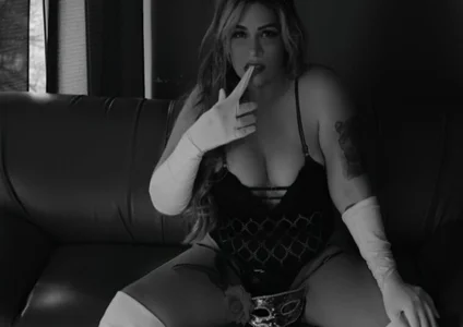 natasha_rodriguez1_ Public Foto 5