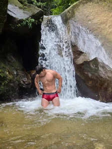 Horny_nick19 Too hot for this paradise. 💦 Billede
