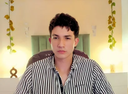 angel_of_sinn: Public ( 4 фото)