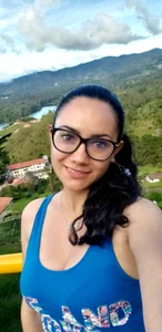 Salma-sweet Public Pic 5