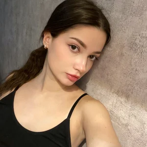 KiraVair Public Immagine  3