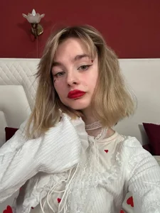 MerlinMeyer: ❤️❤️❤️ ( 4 фото)