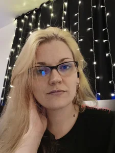 ToxicLilly Public Pic 2