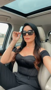 Mia_Safadinha Public Pic 3