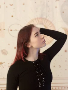 I'am a Kira de Kiara_Dream  3 photos