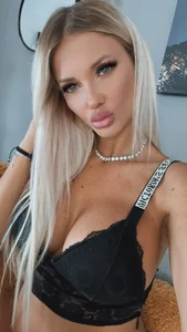 Public de SweetBlondy35  3 Imagens