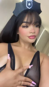 sasha_riverss: Feeling powerfull 😈 ( фото)