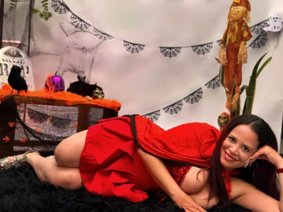 Caperucita Prohibida🍎🎃 od RachellPark  4 snímek