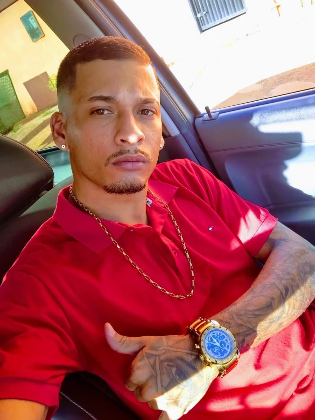 MorenoTatu Public . fénykép