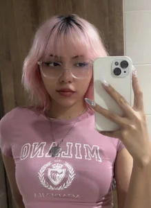 peyton_velvet: Cami ( 3 фото)