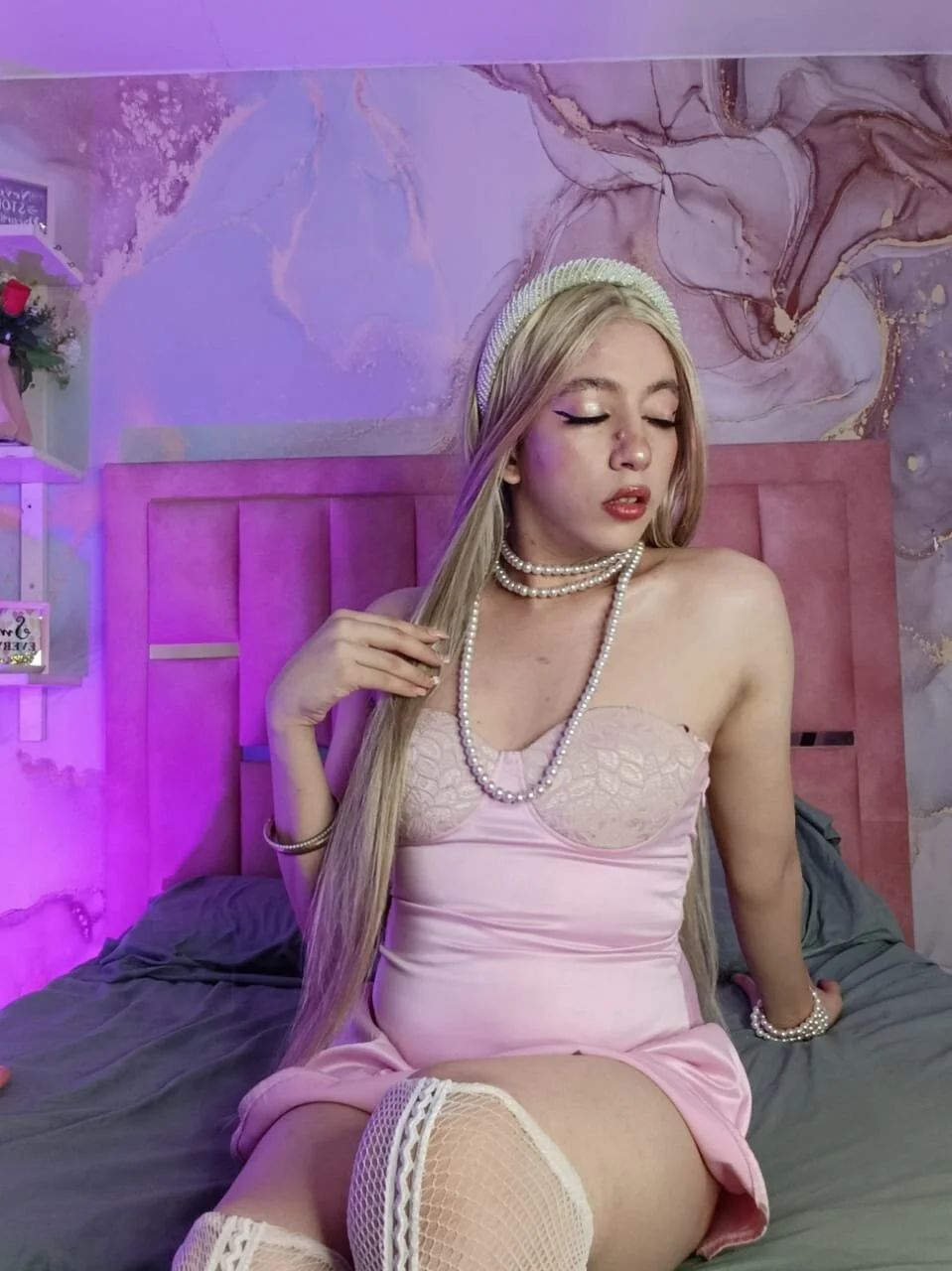 Ảnh Thịnh Hành của ChloeNix_ 1232