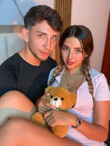 Couple_Crush_ Public Billede