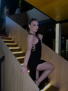 Sweet_Darlina_For_YouSexy girl Bild 3