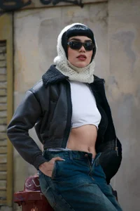 AlmaBlaze Public Pic 2