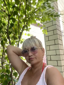 Public od Lily_Luxee  3 snímek