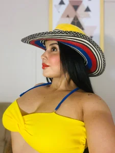 Violetta_0 20 July independence of Colombia 💛💙💗 Immagine 