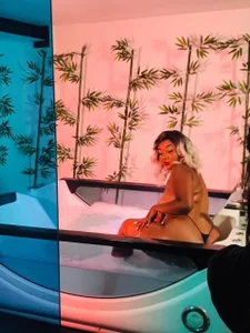 dannaahbrown: Sexy Lady ( фото)