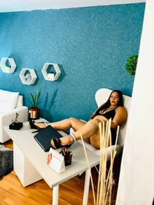 AmandaNordby_ 🔥🔊 SPECIAL SHOW MONDAY DEC 16, YOUR HORNY SECRETARY 🔥🔊 Pic 5