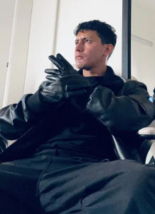marcos_vieyra ALL BLACK 🖤 slika