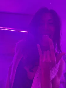 TheWildMiu Public Pic 4