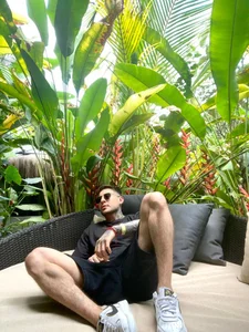 ChrisMiller69 relax зображення