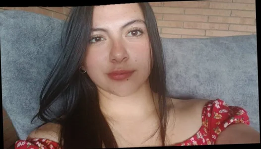 VIOLETA_PARKKER Welcome to my room 👋 Billede