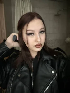 Ella_Evansss kullanıcısının Public albümü -  2 fotoğraf