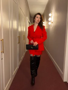 MistressDarsy Public Pic 3