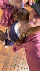 Public od Lina-420  6 snímek