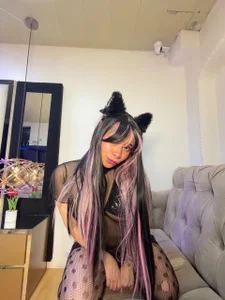 ManelykswiftのI want you to fill my pussy full of your sweet milの 2枚の写真