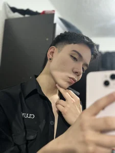 alanblack1 Kiss Pic 4