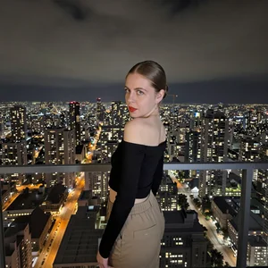 Joann_Shermann refreshing vacation Pic 9