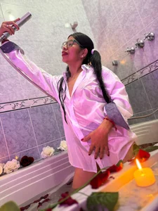 Public od BRITANY_WELLS_  3 snímek