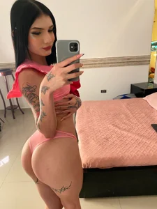 Isabel_EscorciaのSAILOR MOON BITCHの 2枚の写真