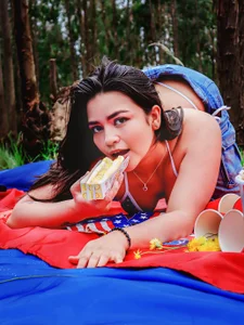 KimDevinne Happy July 4 Immagine  4