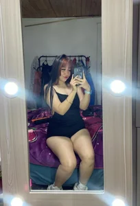 Abrill_wish's XXX Nude Photo 4
