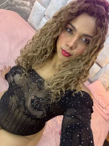 MiaVelveett kullanıcısının Playful Princess 👑 albümü -  2 fotoğraf