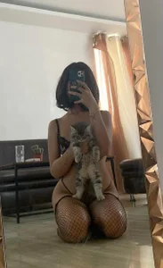 Hollywood_Girl meoww Foto