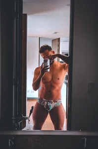 Horny_guys25 Public 사진 5