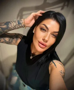 YvonneEverlee Hey صورة واحدة|YvonneEverlee Hey صورتان|YvonneEverlee Hey  صور|YvonneEverlee Hey  صورة