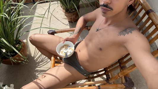 Henrynovinho's XXX Nude Photo 4